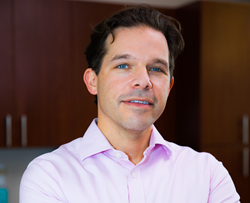 Dr. Howard Abrahams, Prosthodontist in Miami Beach, FL