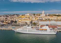 Windstar Cruises Sails into 2019 with a Bevy of Travel Awards and... Video