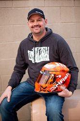 4 Wheel Parts sponsors new off-road radio show with motorsports personality Jim Beaver.