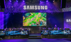Gamescom 2019 - Samsung CRG5 Curved Gaming Monitor