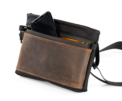 Marqui Crossbody Pouch — secure iPhone pocket with easy access