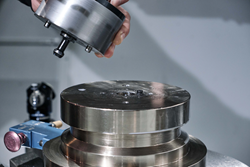 Mount workholding for new jobs in less than 10 seconds - www.kwik-clamp.com