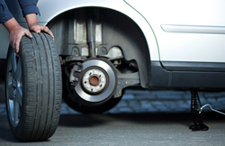 Changing a tire on a vehicle