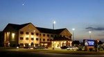 Dinosaur Valley Inn and Suites