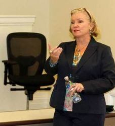 Debbie Qaqish, CRO of The Pedowitz Group, addresses MBA Students at The College of William and Mary, Mason School of Business
