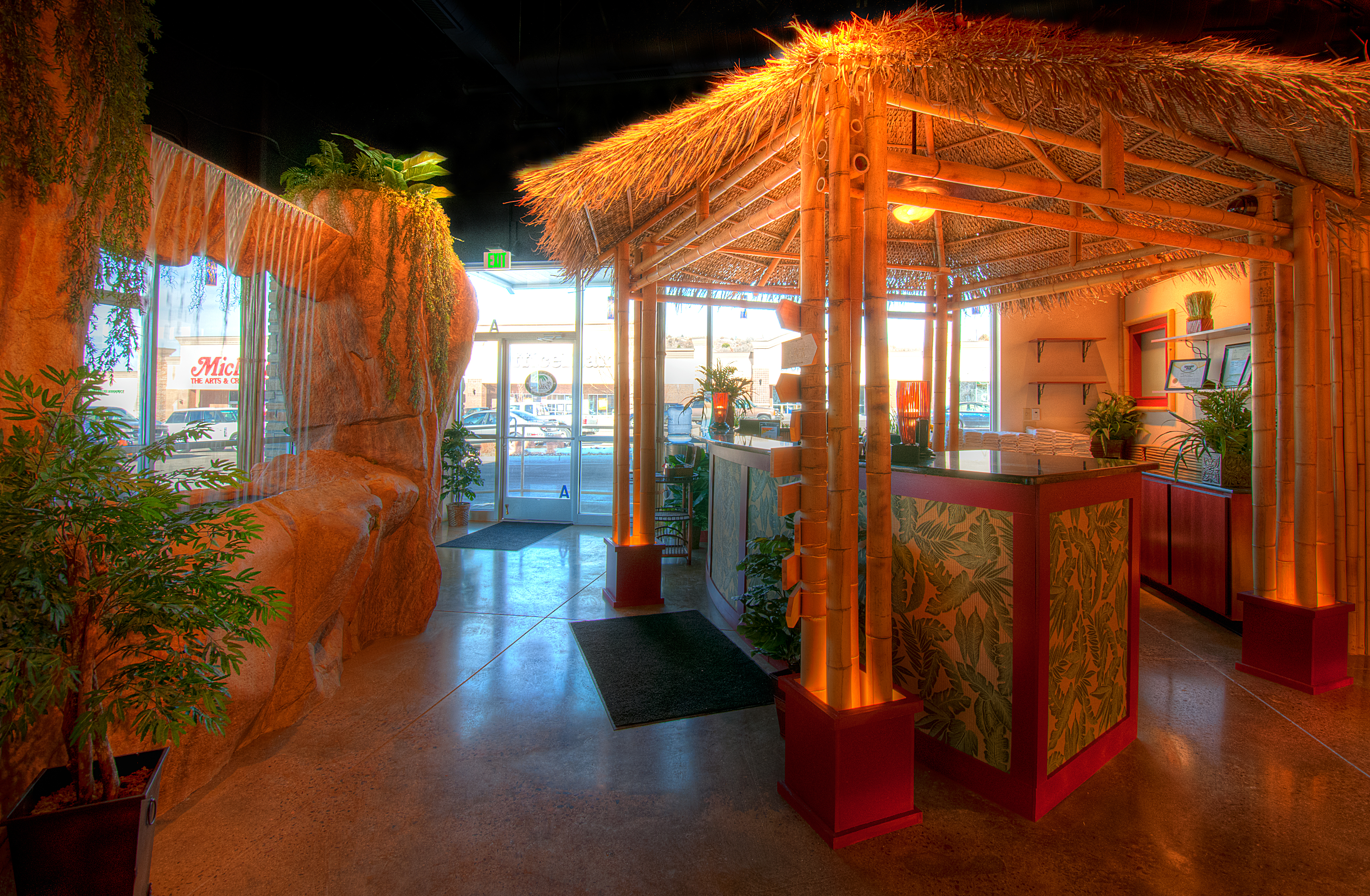 The Palms Tanning Resort in Castle Rock Reception Area