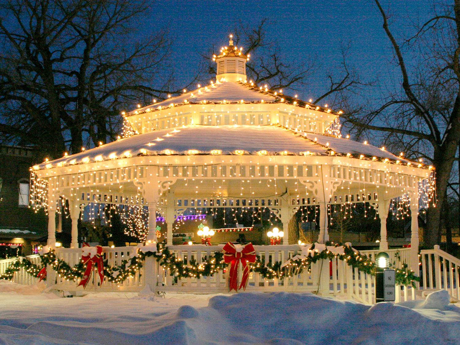 Swingle Shares Best Places to View 2013 Christmas Lights in Denver ...