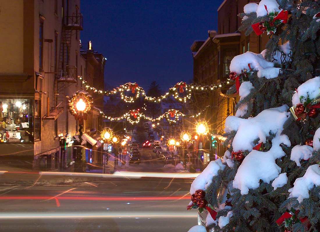Saratoga Springs, NY Offers Holiday Festivities, The Arts, Getaway