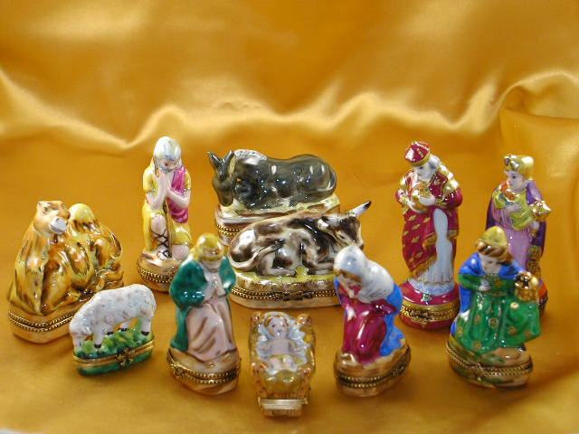 Rochard Hand Painted Nativity Collection