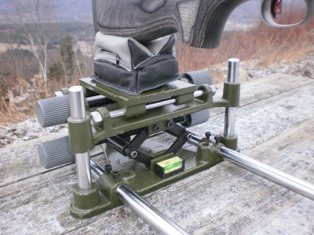 Doktor i filosofi Fortælle Børnecenter HYSKORE® Introduces the BENCH BEAST™ Precision Long Range Bench Rest  Shooting System