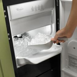10Rate Announces its Top 10 Ice Makers for 2012 | EdgeStar Wins Awards ...