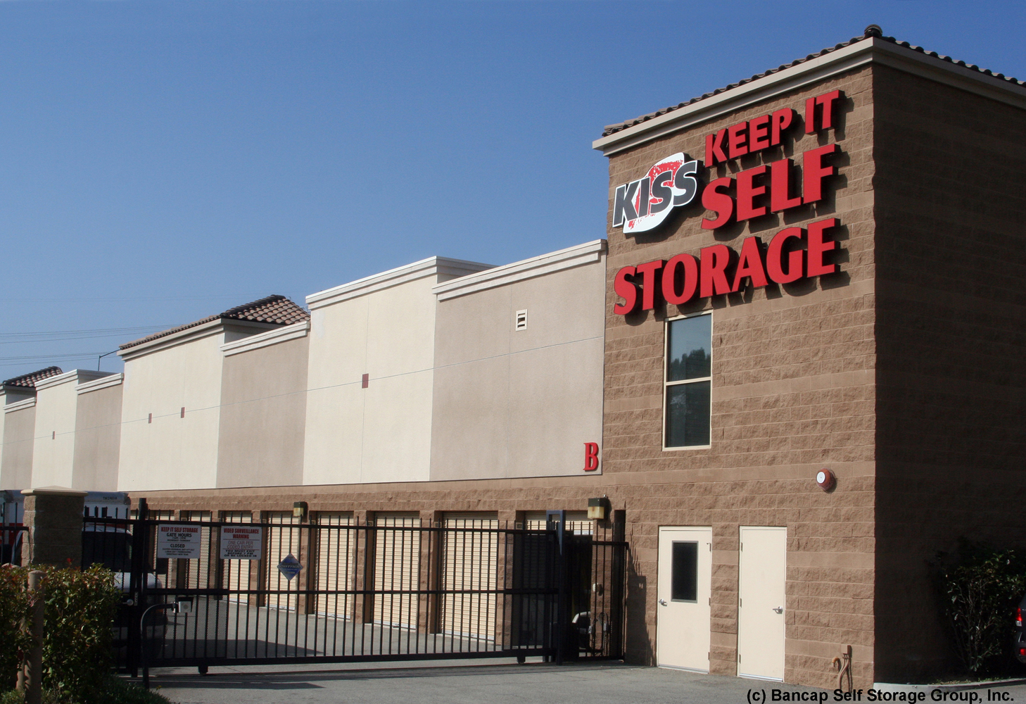 Public Storage Sylmar | Dandk Organizer