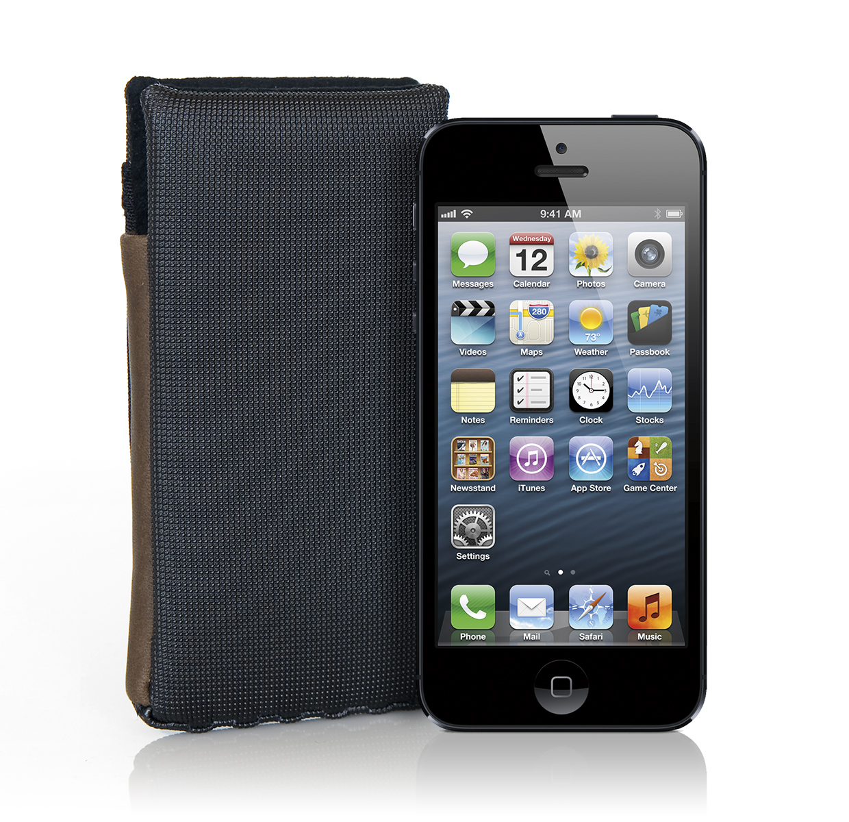 iPhone 5 Smart Case