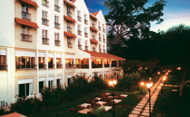 Africa Adventure Consultants' AfricAid Voluntourism Safari ...