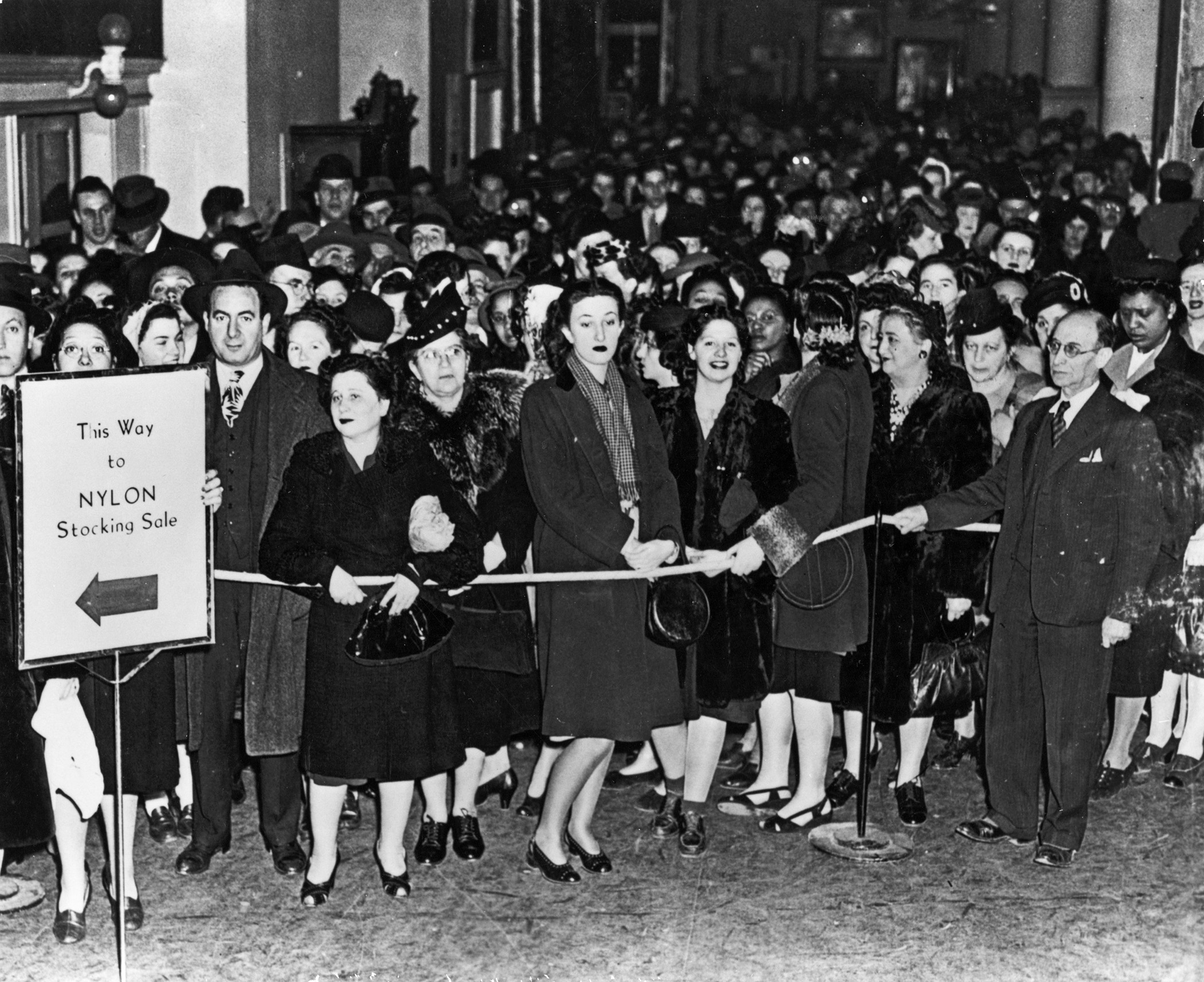 First postwar nylon sale in San Francisco was so mobbed that newspapers called it the “Nylon Riots,” 1945-1946