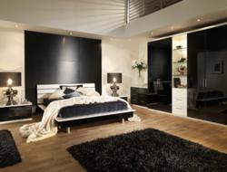 Portofino high gloss fitted bedroom