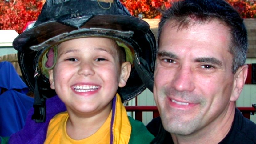 NYC fireman, PJ Schrantz, with son Dustin who died of leukemia