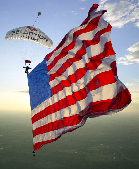 Pentagon tells service members to stop displaying giant US flags at major  events