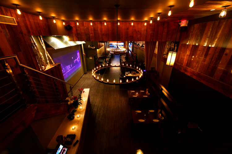 Barn Joo features a Mezzanine that can be a Private Party Room
