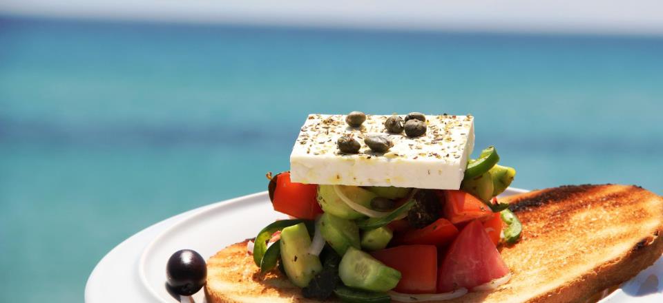 'Nice n Easy' Greek Salad