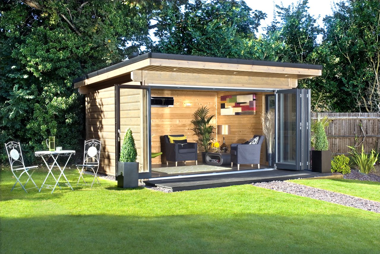 Inovar log cabin