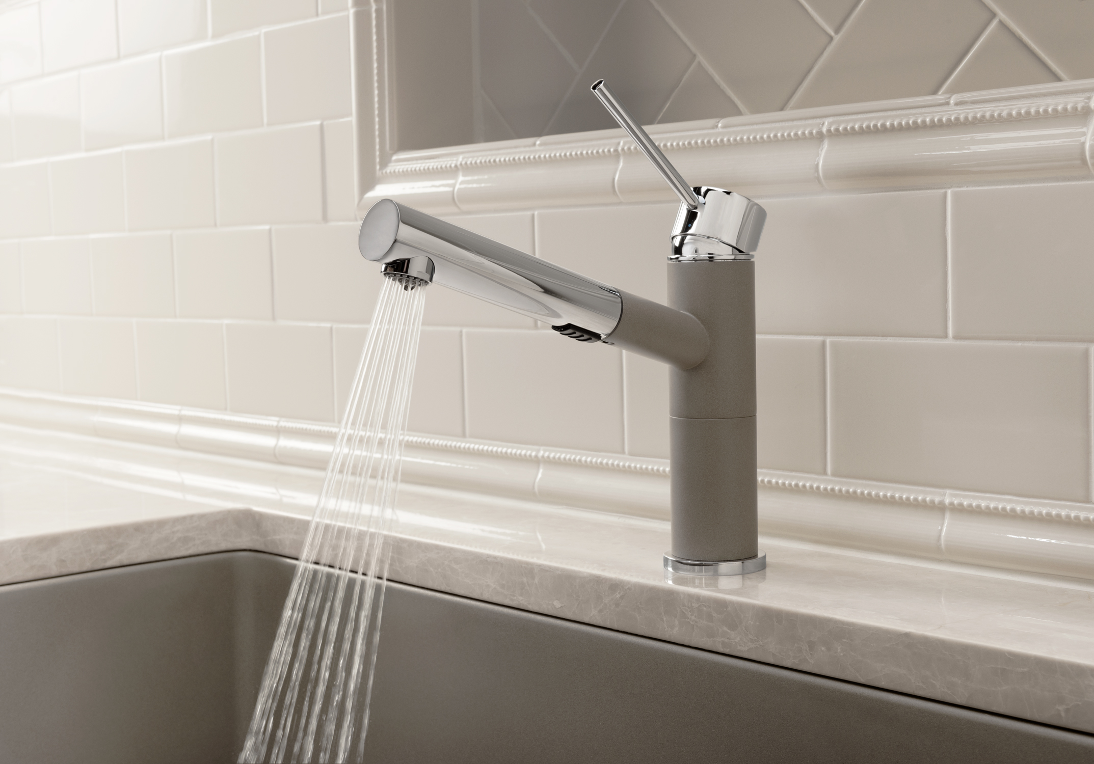 BLANCO's new kitchen faucet collection features the ALTA Compact
