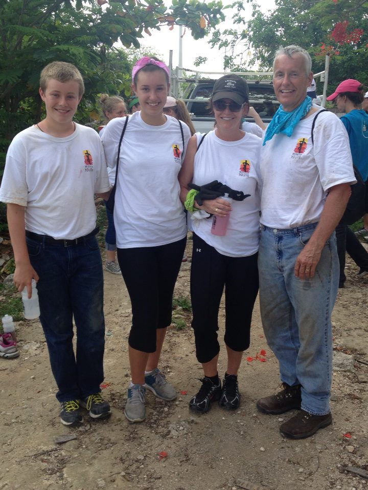 Dr. Peter Diamond of Orland Park, his wife Jeanne, & their children, Gabby & Petey, travel to Mexico to educate children and build homes in the village of Nuevo Durango