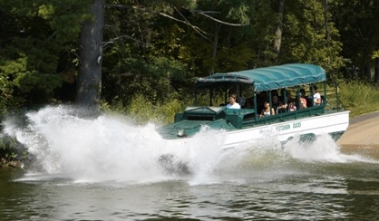 WI Ducks Splashdown Lake Delton