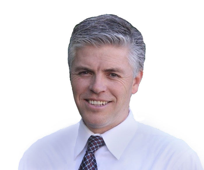 Mr. Davidson comes to Real Options Masters following a sixteen year career at full-service brokerages, including Citigroup/Smith Barney.