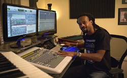 SAE Institute offers Audio Technology, Electronic Music Production, Beat Lab Production, Music Business, and iPhone Application Development education programs for aspiring creative media professionals. (http://www.sae-usa.com)