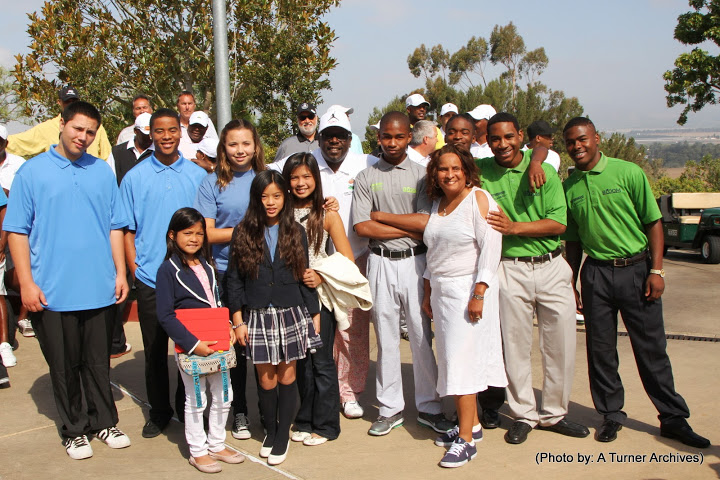 Boys and Girls Club of Camarillo, Cedric "The Entertainer", and The Brotherhood Crusade. Photo by A Turner Archives