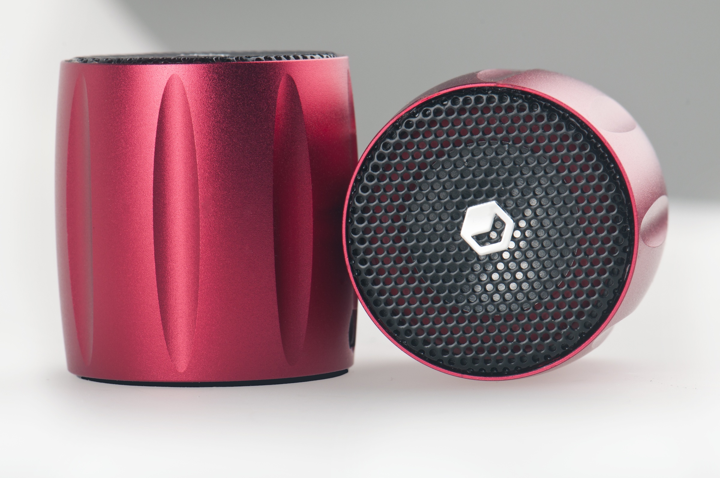 Ear Shots Portable Speaker System in Red