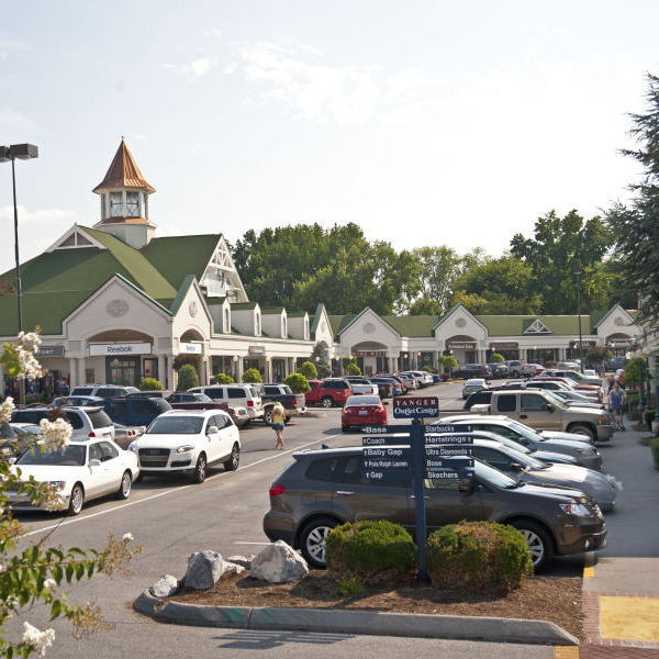 Cabin Fever Vacations Reveals New Shops Coming to Tanger Outlets in  Sevierville, TN