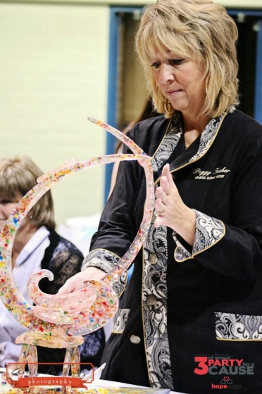 Peggy Tucker creating a sugar sculpture