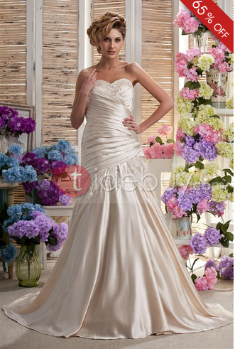 Awesome A-line Sweetheart Floor-length Ruffling Appliques Nastya Wedding Dress