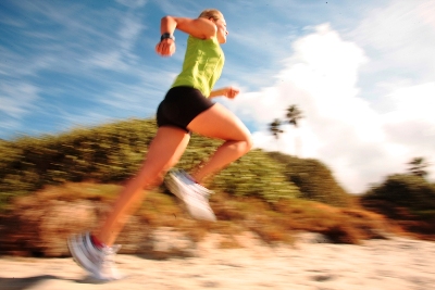 Garmin Forerunner 220 is a Breakthrough Watch For Women - Light, Good Fit and Great Features