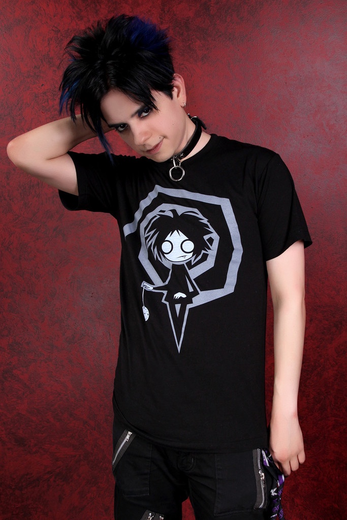 Synth-Tec. Inc. Introduces New Clothing Line Based on Vampirefreaks ...