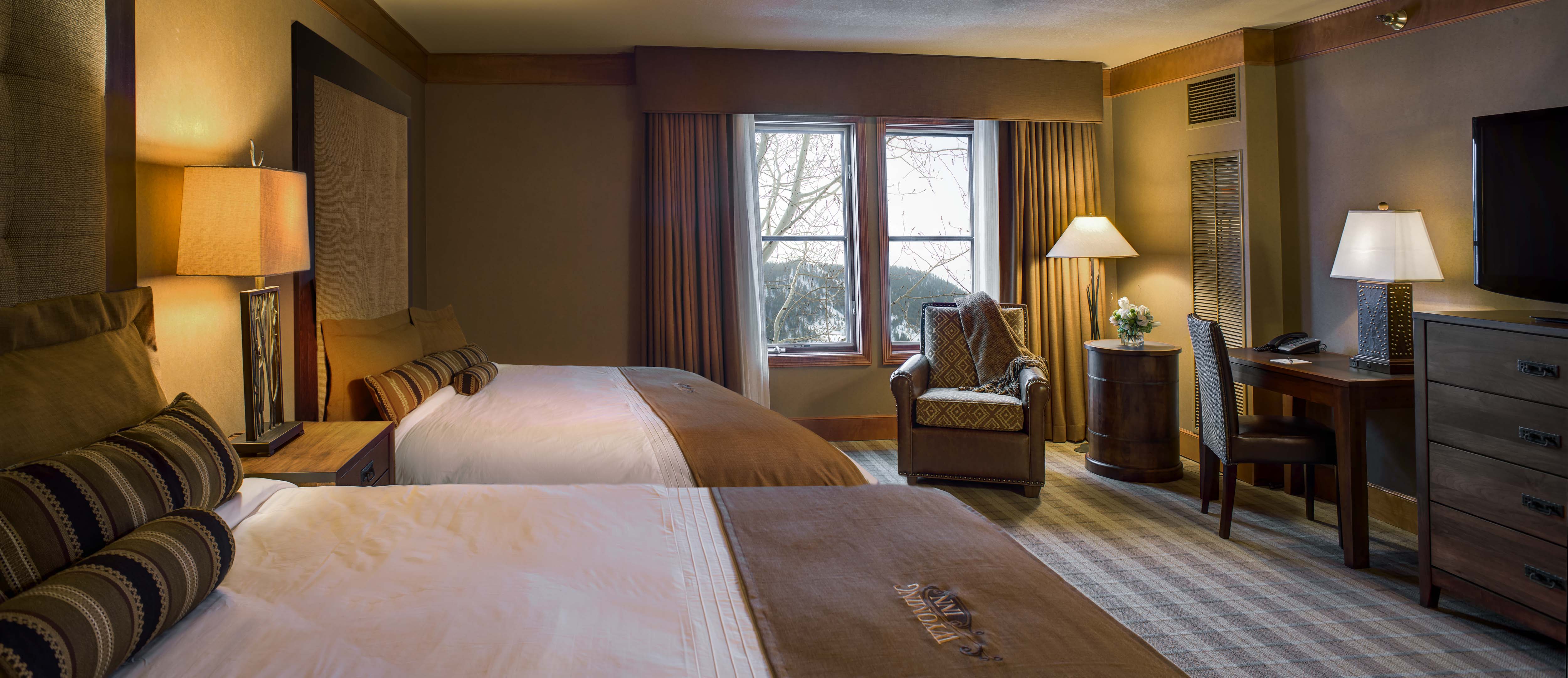 Multimillion-dollar remodel included all-new guest rooms at Wyoming Inn (© Kevin Syms).