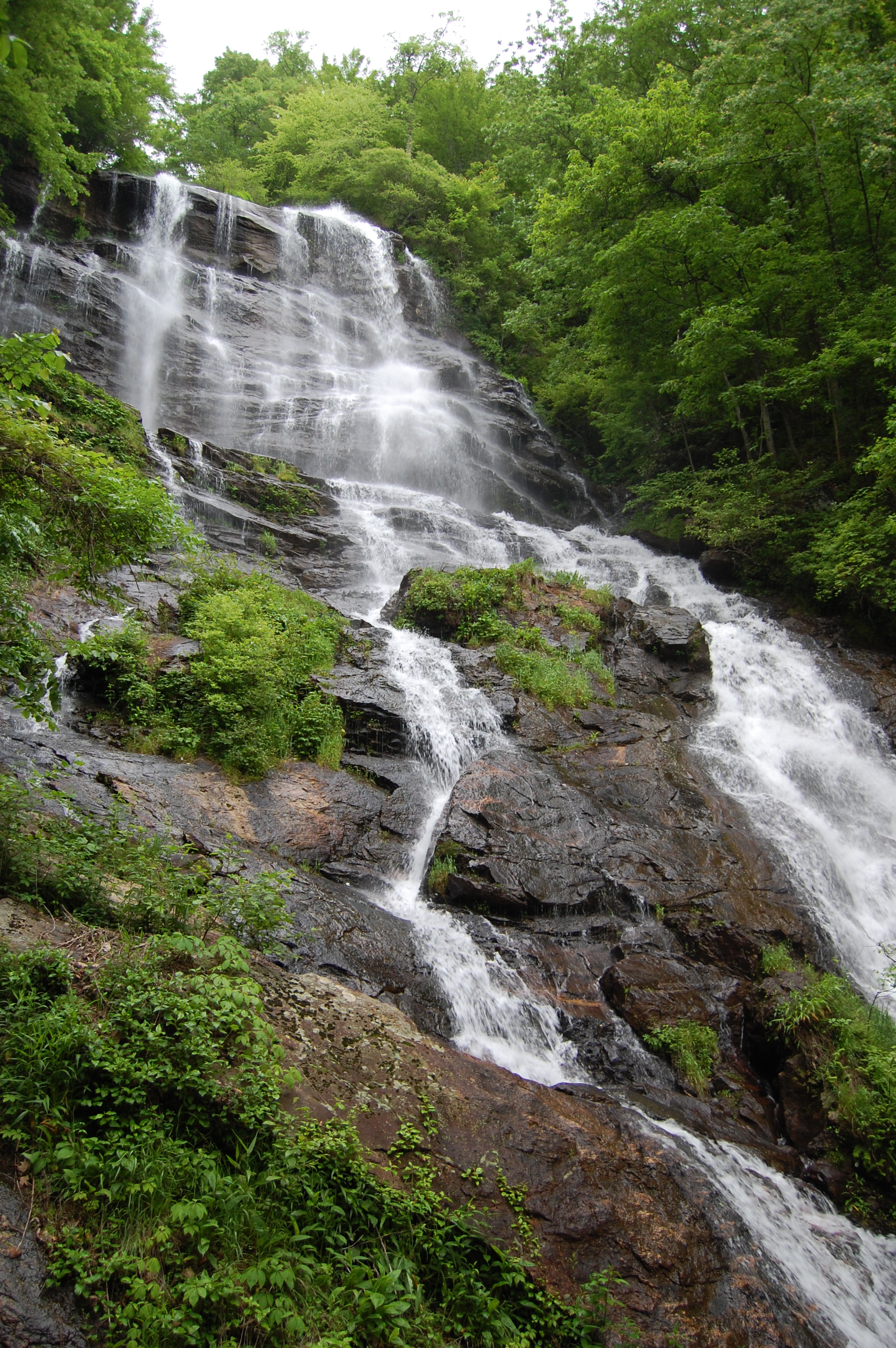 Visit the highest waterfall in Georgia at Amicaoloa State Park.