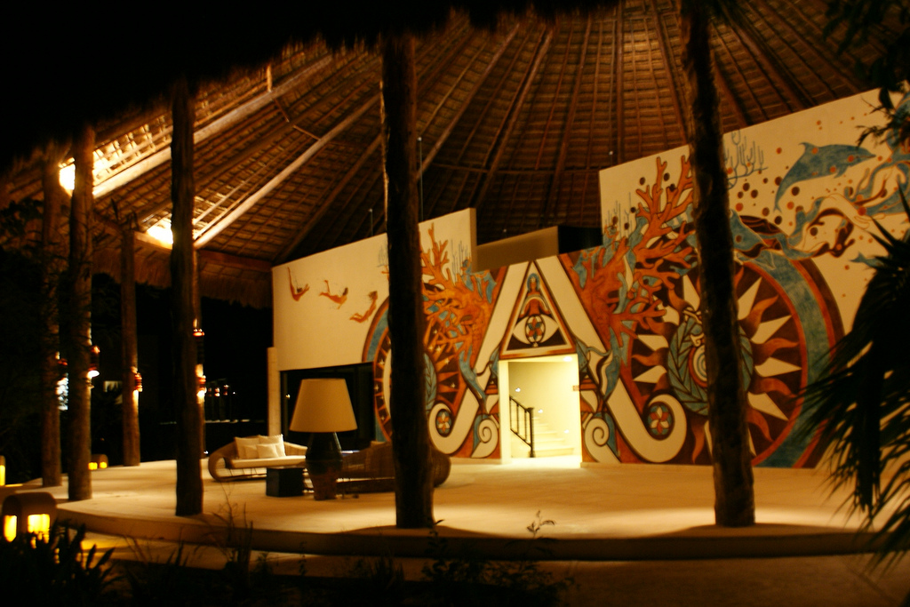 Mayan heritage mural at entrance to Restaurante Zaxim