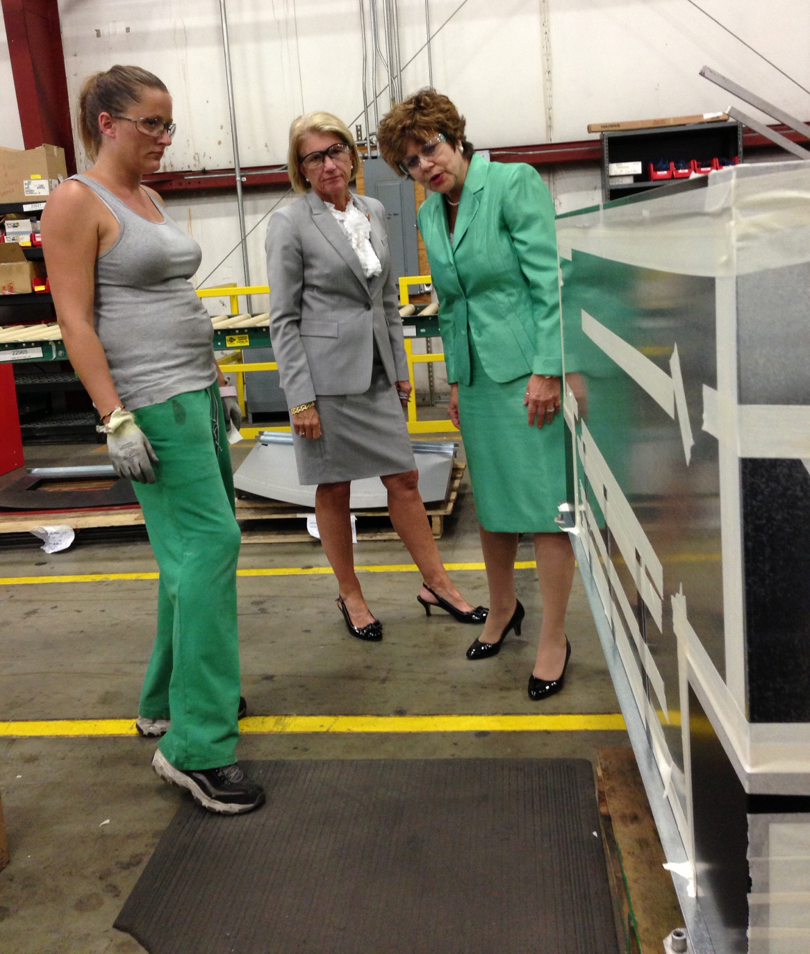 Congresswoman Shelley Moore Capito (R-WV) (center) toured AMS in September with company president Sharon Shull (right).