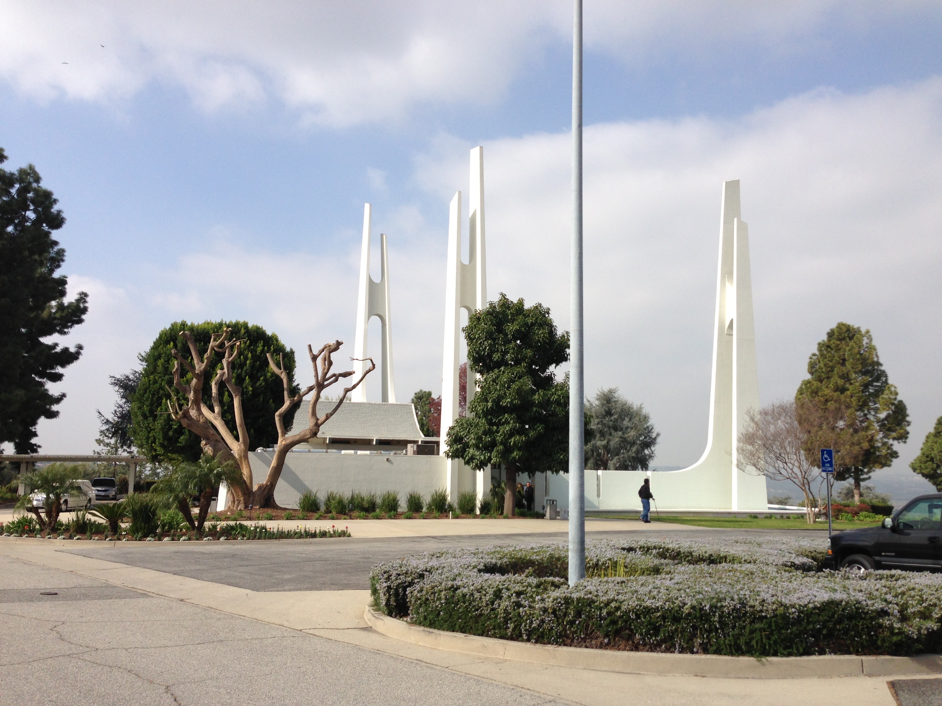 Rose Hills Memorial Chapel