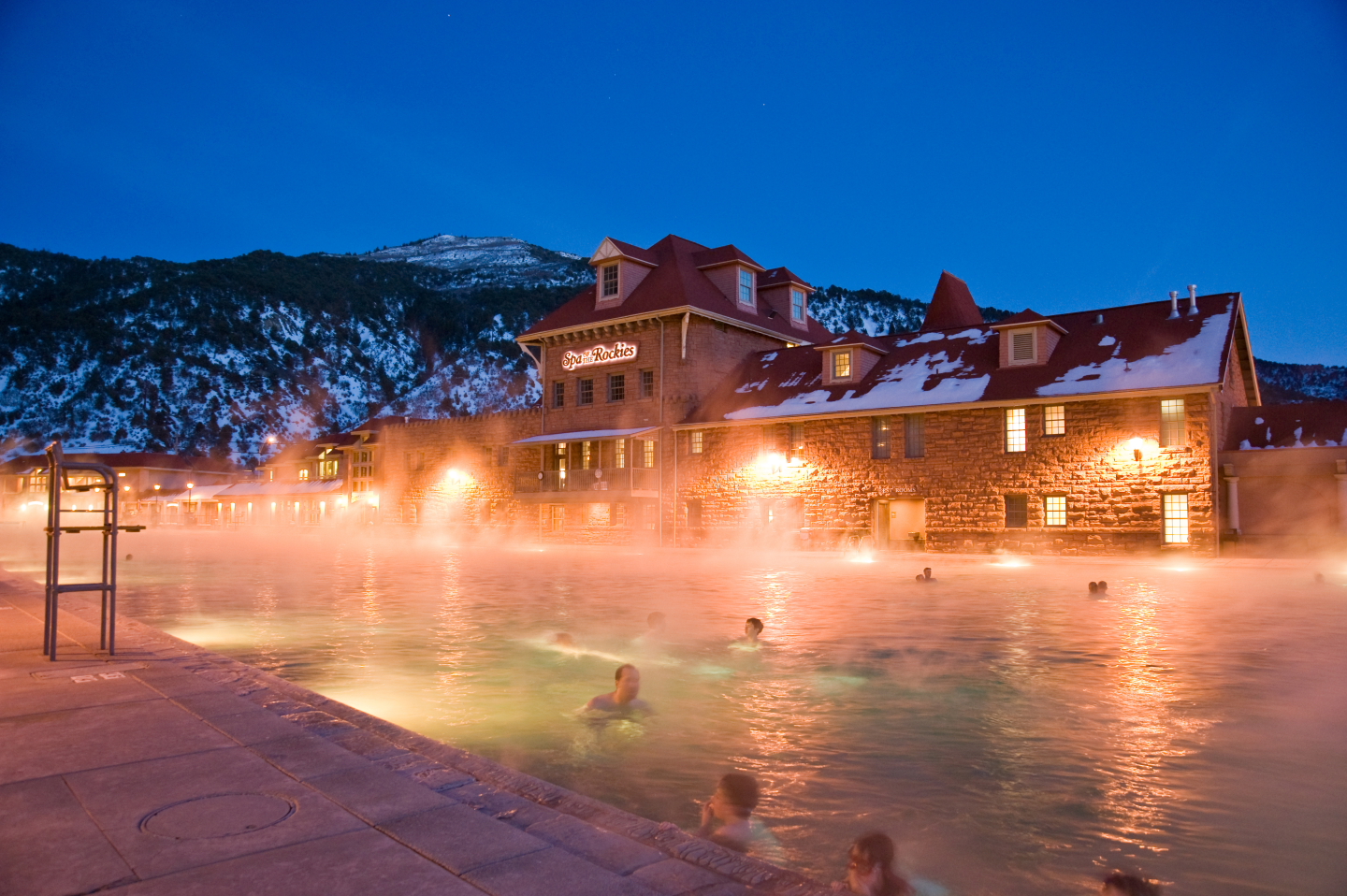 In addition to shopping, many visitors choose to incorporate a soak in the world-famous Glenwood Hot Springs Pool