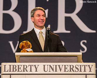 Virginia Attorney General and gubernatorial candidate Ken Cuccinelli shares his platform during Liberty University Convocation.