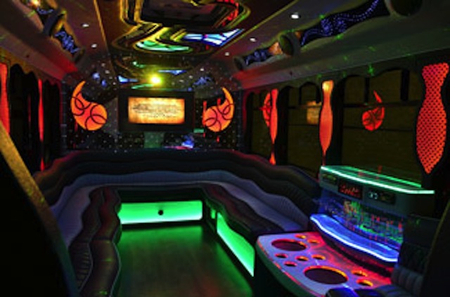 Party Bus Limo Rental In CT