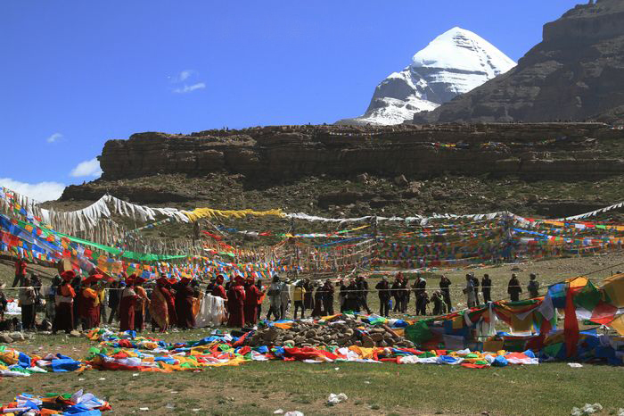 Worshiping Mt. Kailash
