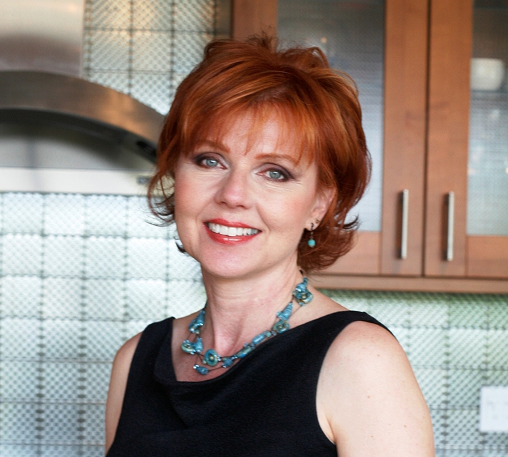 Janice Teague, CKD, CBD is an award-winning member of the Drury Design team.