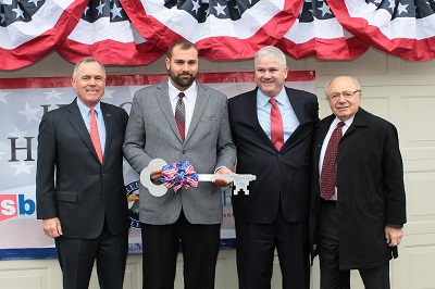 (L-R) Dick Payne, vice chairman of Wholesale Banking for U. S. Bank, Justin Utecht, Joe Badalamenti, Thomas Kilgannon, president of Freedom Alliancechief executive officer of Five Brothers.