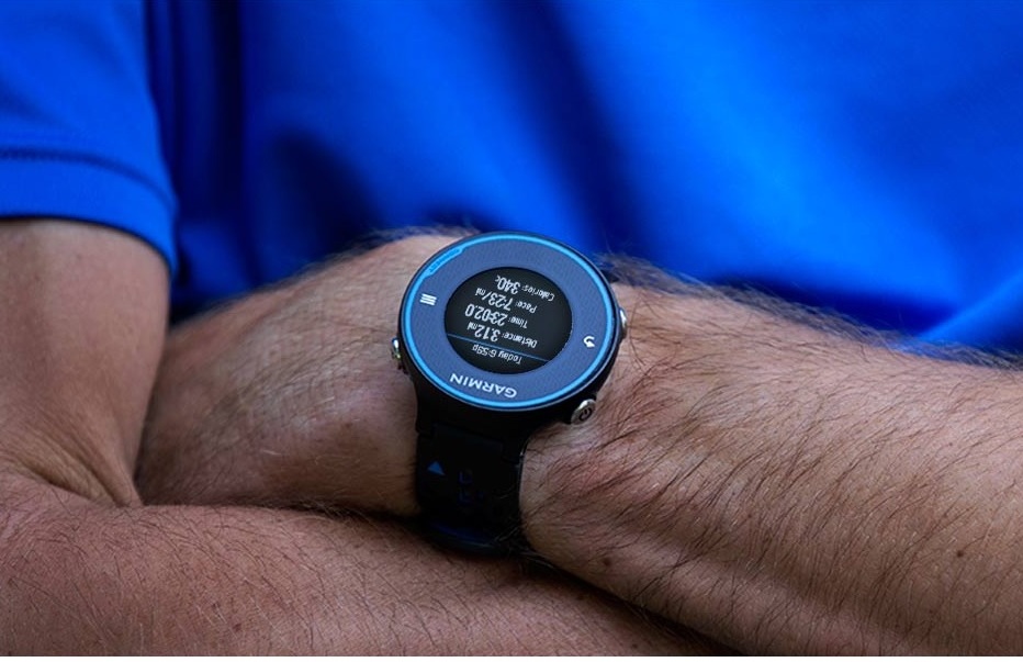 Garmin 620 Is Thinner and Lighter Than Any Other GPS Running Watch Outside of Garmin