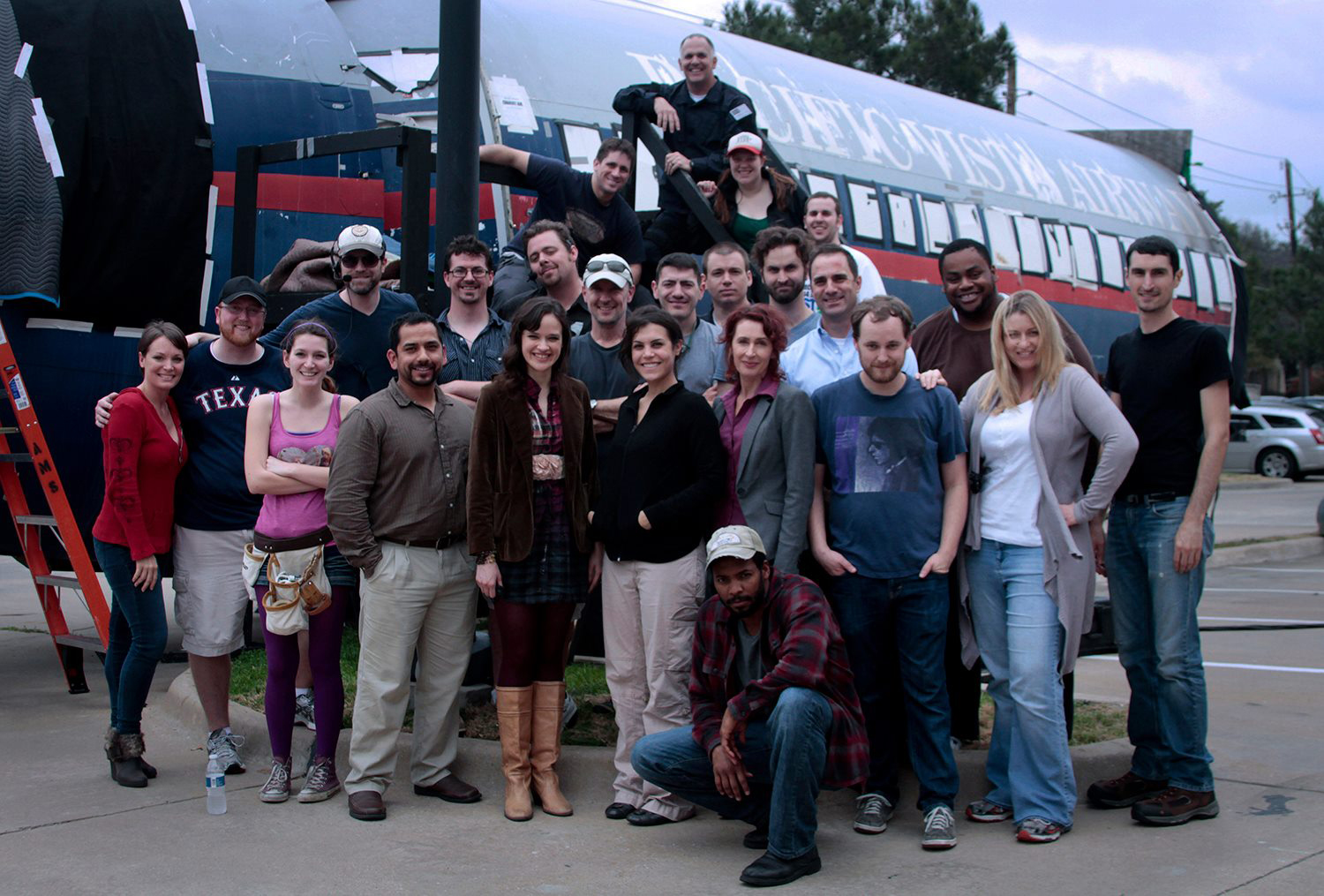 CHARIOT Cast and Crew